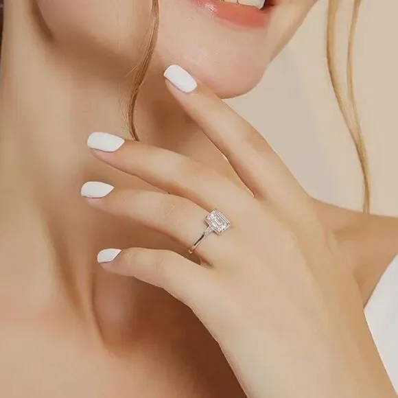 3 Carat Emerald Cubic Zirconia Ring